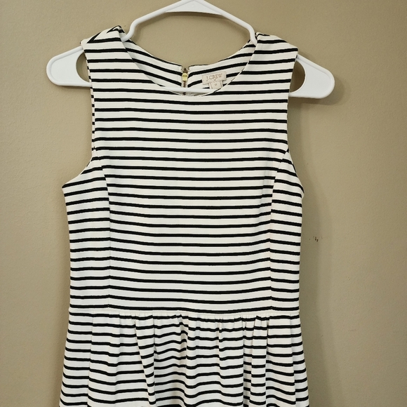 J.Crew Striped Black and White Sleeveless Dress Size XS  Front pockets - Picture 4 of 11